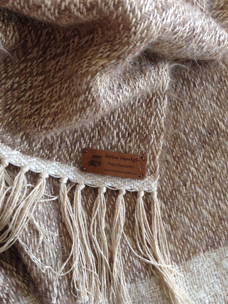 stola mohair. lerenlabel jpg